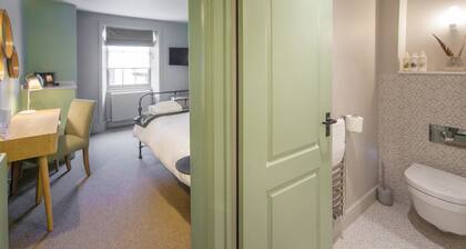 The King's Arms