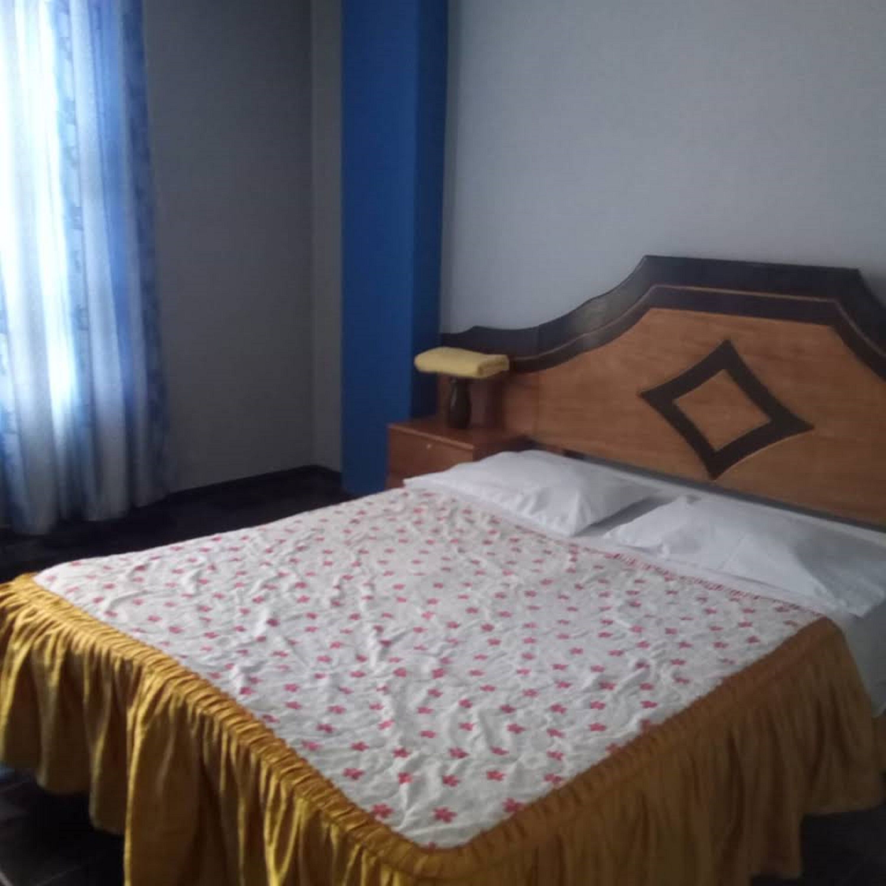 double room, private bathroom | free wifi