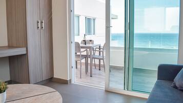Comfort Apartment, 1 Bedroom, Partial Ocean View | Beach/ocean view