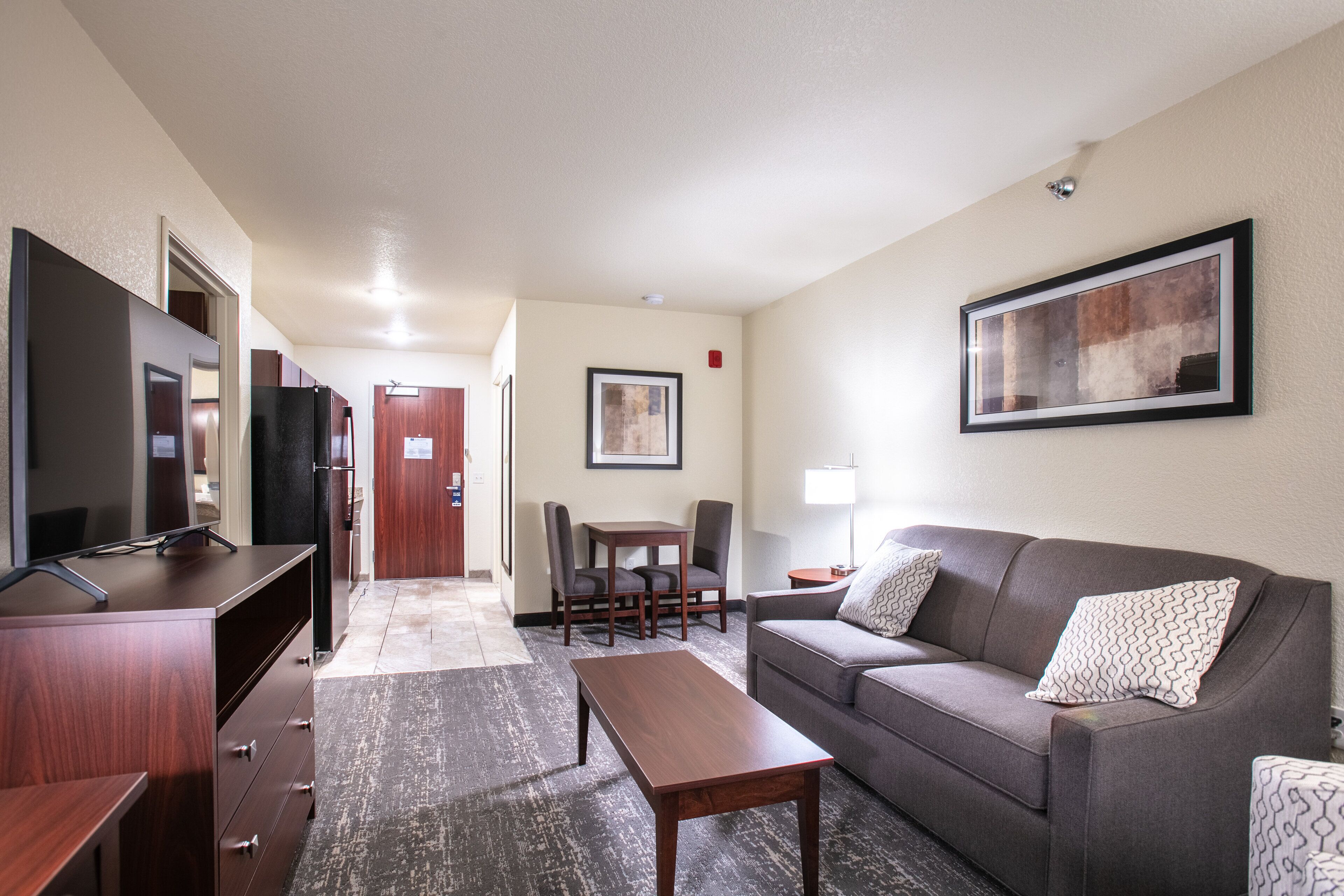 Premium bedding, pillow-top beds, in-room safe, desk