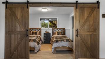 4 habitaciones, wifi gratis y ropa de cama