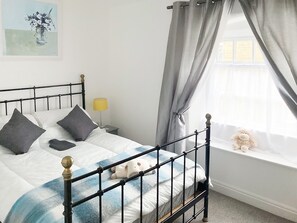 2 habitaciones, wifi gratis y ropa de cama 