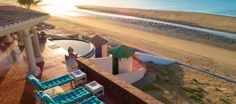 4Br/4Ba Beachfront Home in Las Conchas, owners suite can be added as 5 bedroom