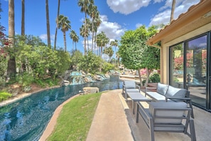 Terrace/patio - An Oasis with cascading waterfalls in your backyard  (Gilbert)