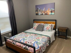 3 bedrooms, desk, iron/ironing board, travel cot