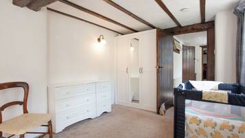 2 quartos, Wi-Fi de cortesia, roupa de cama