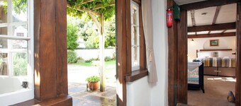 2 bedroom accommodation in Upexe, near Exeter