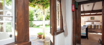 2 bedroom accommodation in Upexe, near Exeter