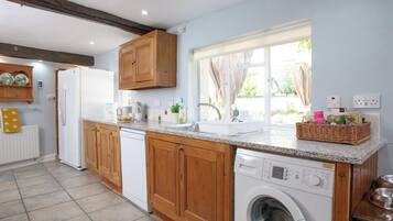 Oven, dishwasher, highchair, freezer