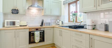 Oven, high chair, freezer