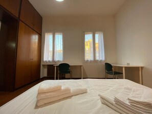 2 camere, ferro/asse da stiro, culla da viaggio, Wi-Fi