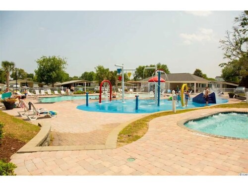 Lower Level, Apartment Style Beach House!