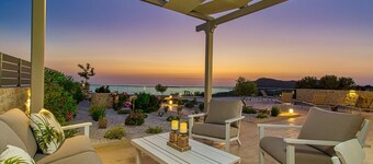 Private pool★Seaview★Walk to restaurant, market & Falasarna beach