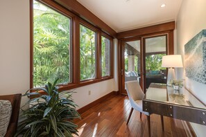 Interior - I.P.M PRESENTS: VILLA E102 - PRIVATE POOL + YARD. FLEXIBLE CANCELATION POLICY (Kihei)