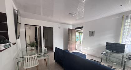 SUPER T4 furnished in KOUROU