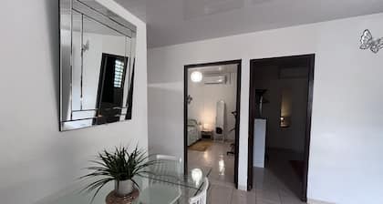 SUPER T4 furnished in KOUROU