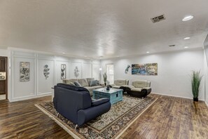 Smart TV, fireplace, ping pong, offices