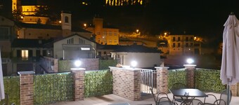 A cozy apartment 1 in Roero & Langhe region with pool & private spa. Castle view