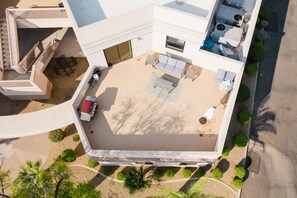 Terrace/patio - Ivory II By AvantStay | Gorgeous Spacious Home w/ Views Close To Old Town (Scottsdale)