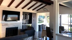 Unclassified image, 2 of 54, button - Bayview Paradise (San Diego)