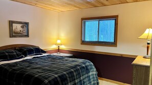 4 bedrooms, bed sheets