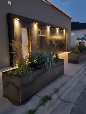 Exterior detail - Nye's Place! (Anaconda)