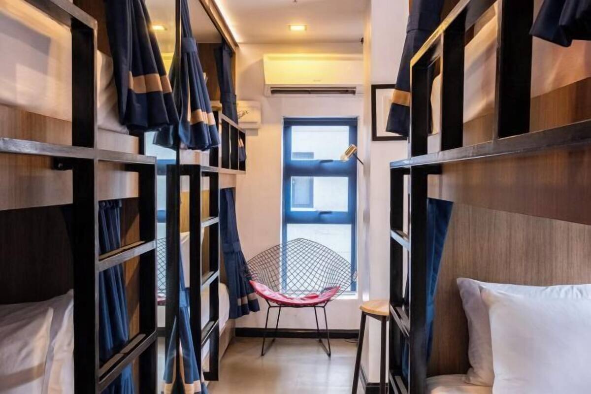 Down duvets, pillow-top beds, laptop workspace, free WiFi