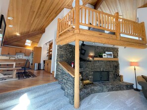 Smart TV, lareira, console de videogame, DVD player