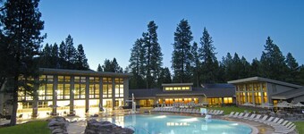 GM239: Private Hot Tub + Family/Dog Friendly + Central AC