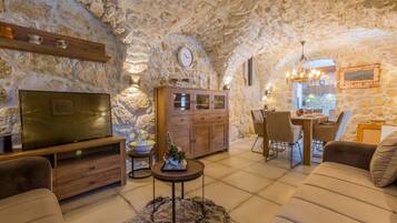 Villa | Living room