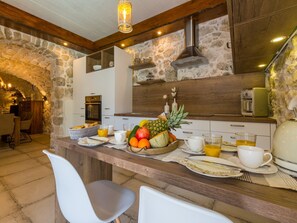 Villa | Eigene Küche