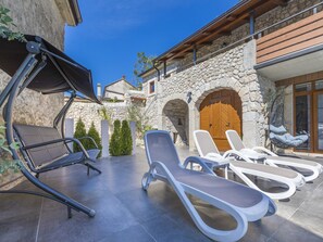 In-room safe, iron/ironing board, free WiFi - Villa Zen (Vinodol)