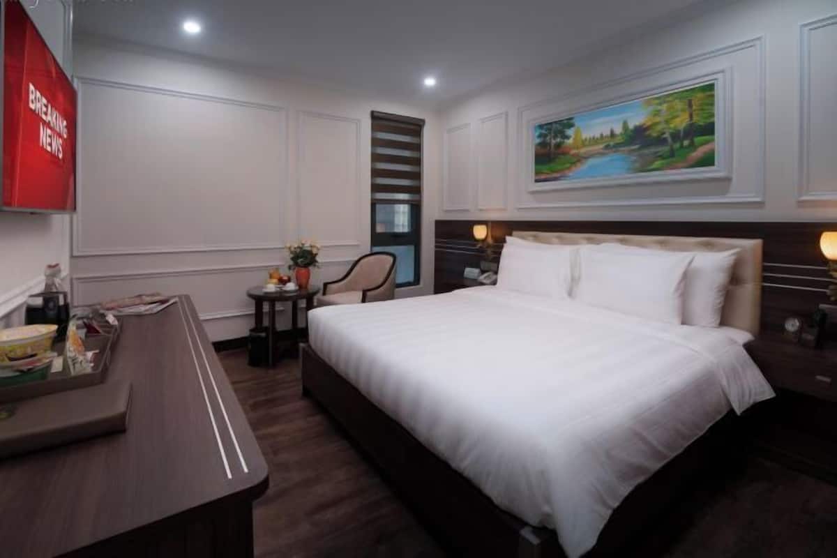 Premium bedding, minibar, in-room safe, individually furnished
