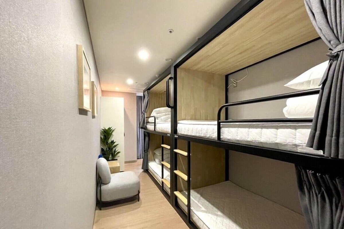 Cortinas blackout, wifi gratis y decoración personalizada 