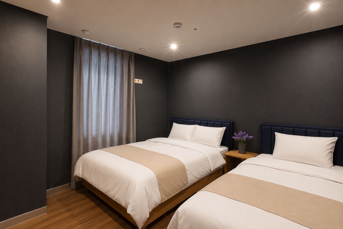 Phòng 3 cơ bản (Shared Bathroom) | Màn/rèm cản sáng, truy cập Internet không dây miễn phí 