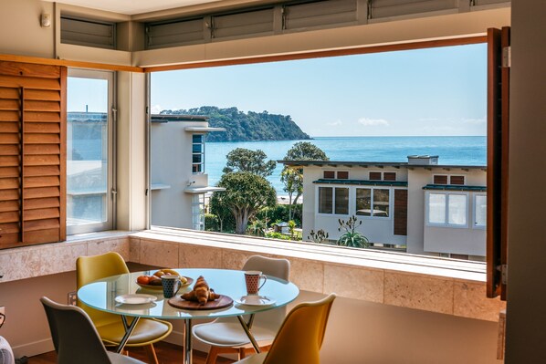 Luxury Double or Twin Room | Beach/ocean view - Sanctuary On The Beach (Waiheke Island)