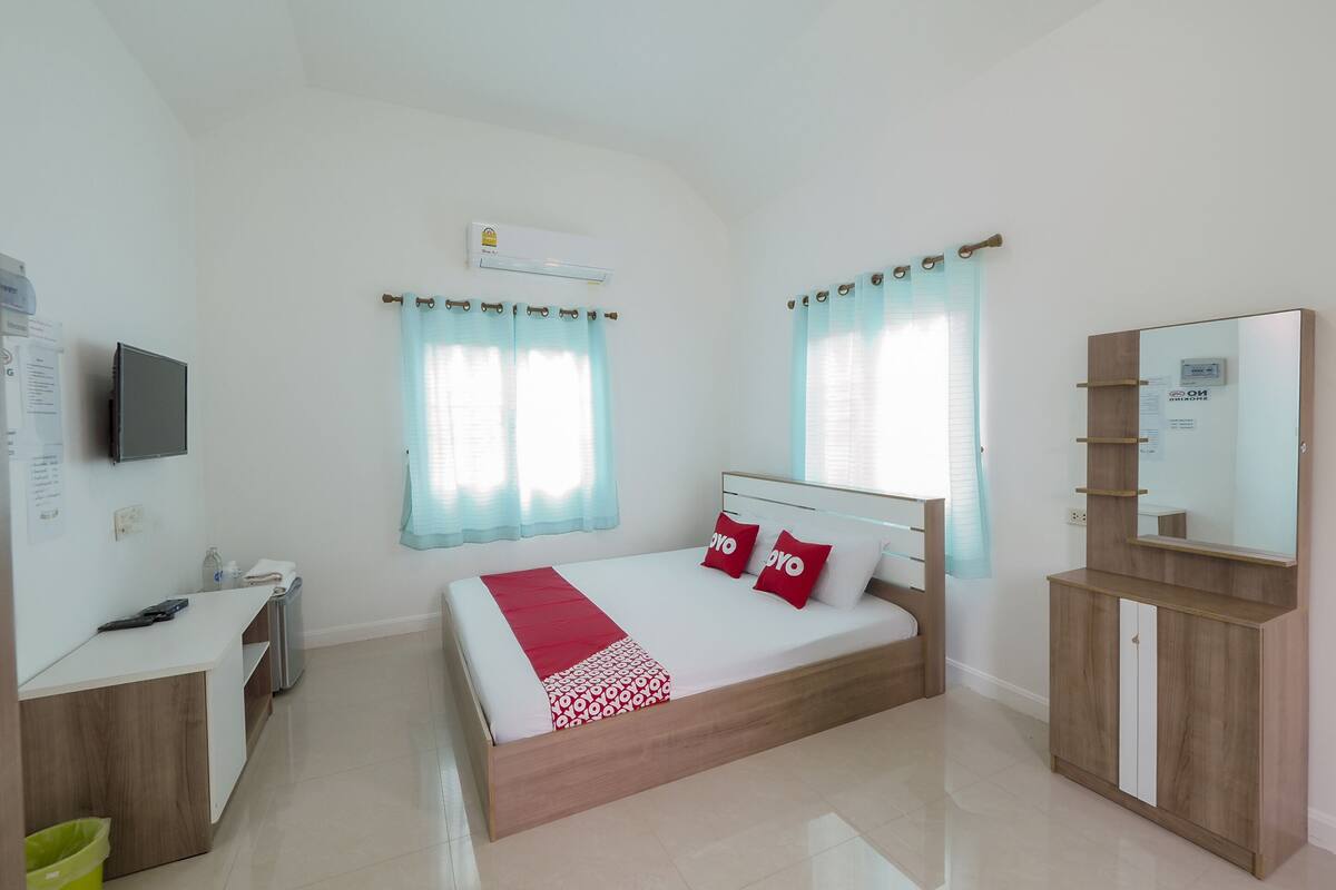 Phòng đôi Premier, có thể sử dụng hồ bơi | Minibar, truy cập Internet không dây miễn phí, bộ trải giường