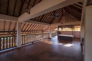 Yoga - Kemangi Apartments and Yoga Space (Ubud)
