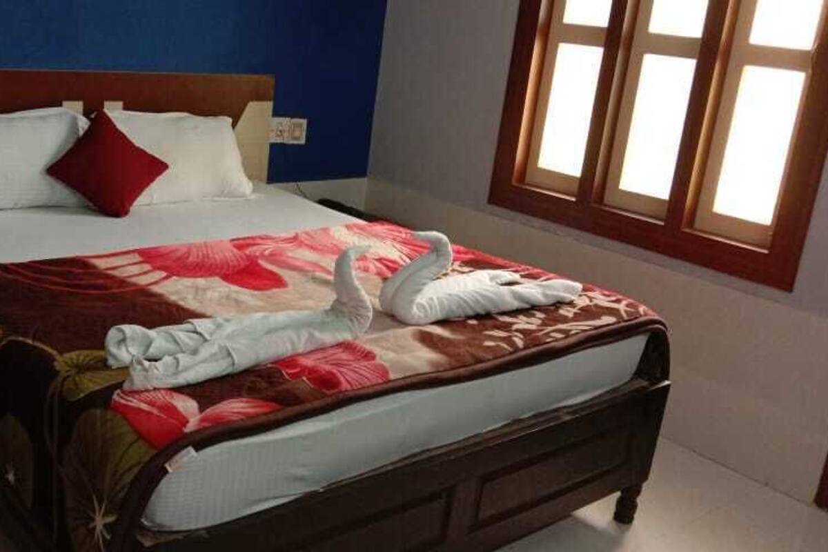 Phòng Deluxe | Bộ trải giường bằng vải cotton Ai Cập, bộ đồ giường cao cấp 