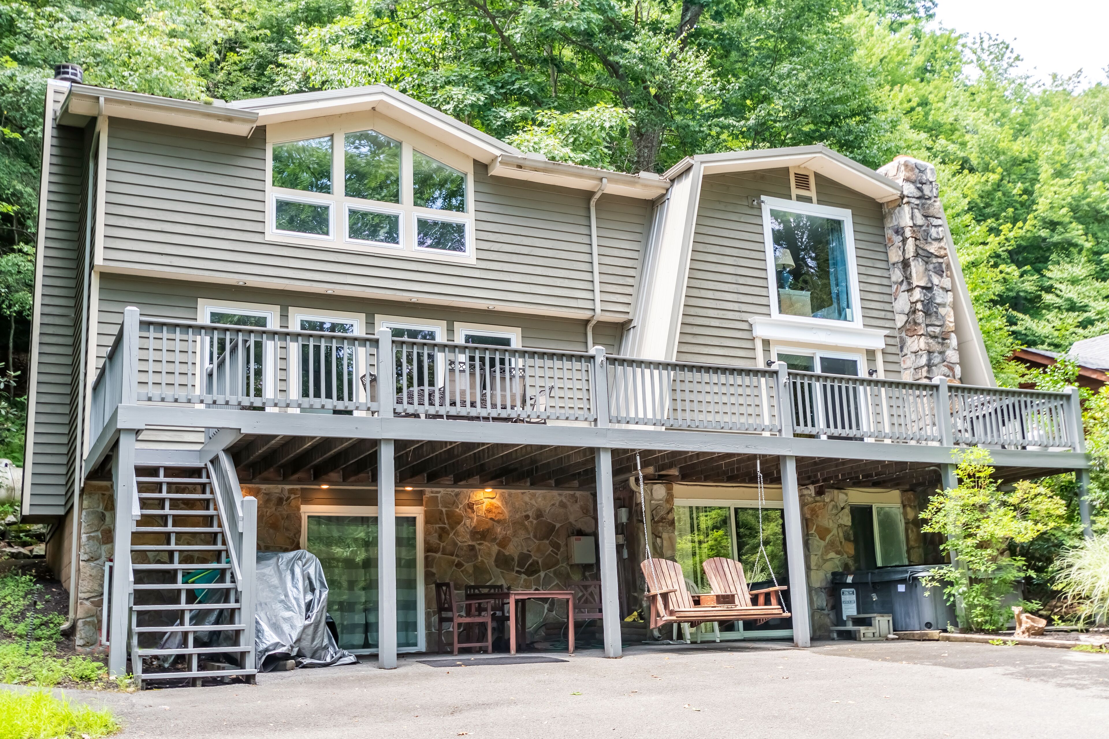 Lake Life HQ | Private Dock + Hot Tub