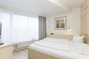 2 chambres, lit parapluie, Wi-Fi, draps fournis