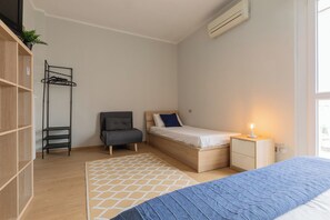 Apartment, 1 Bedroom | 1 bedroom, cribs/infant beds, free WiFi, bed sheets