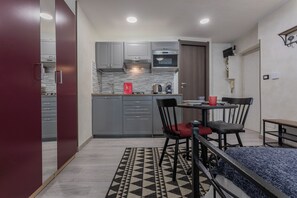 Studio | Living area | Flat-screen TV - Cozy Studio in Turin City Center by Wonderful Italy (Turin)