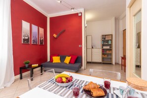 Apartment, 1 Bedroom | Makan dalam bilik