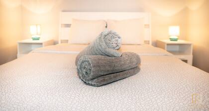 Cozy 1 BR Apartment Free Prkg 130m Away