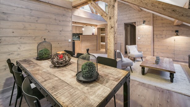 Outdoor dining - Elegant duplex apartment in the heart of Méribel, close to slopes (Méribel)