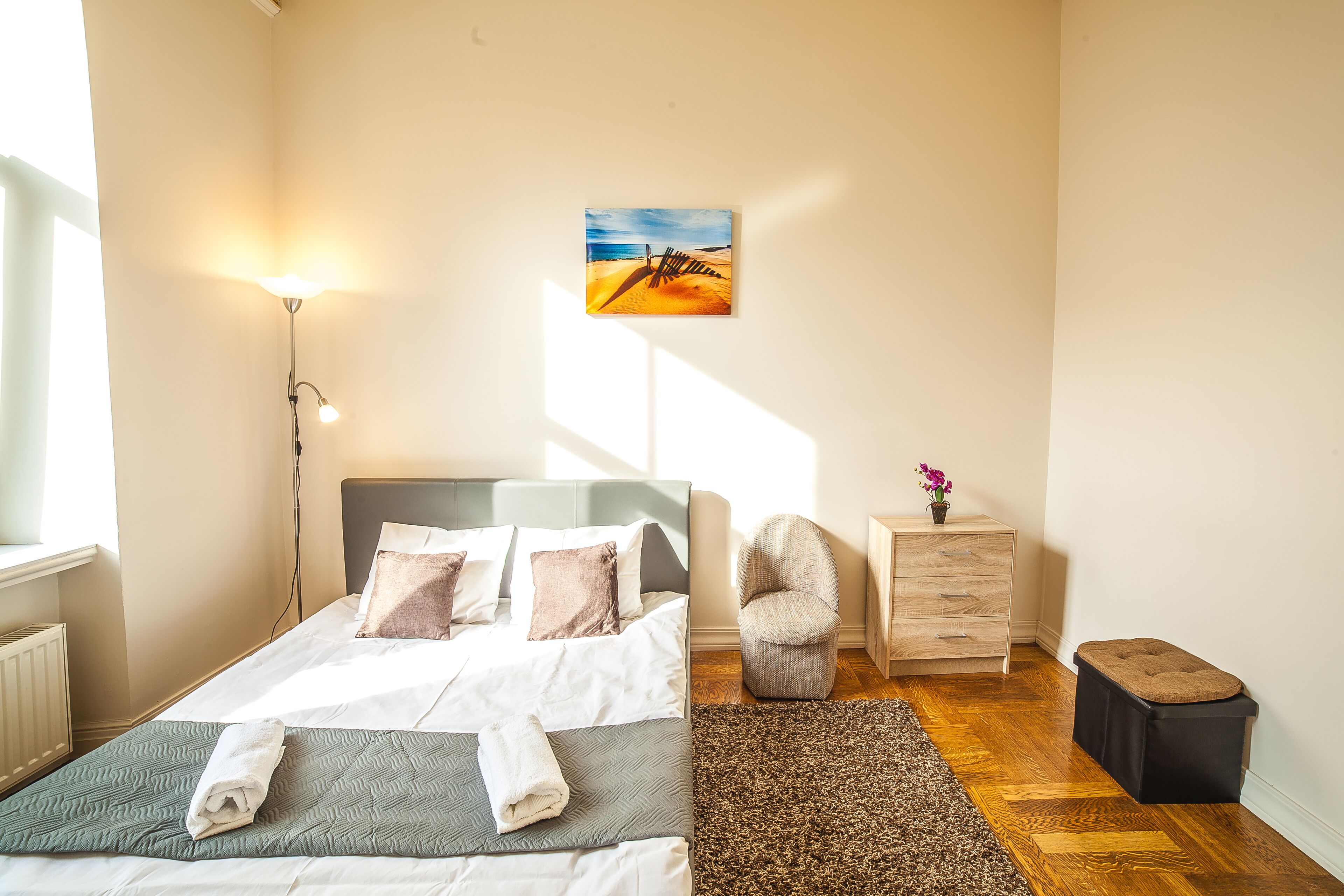 1 bedroom, iron/ironing board, WiFi (free), bed sheets
