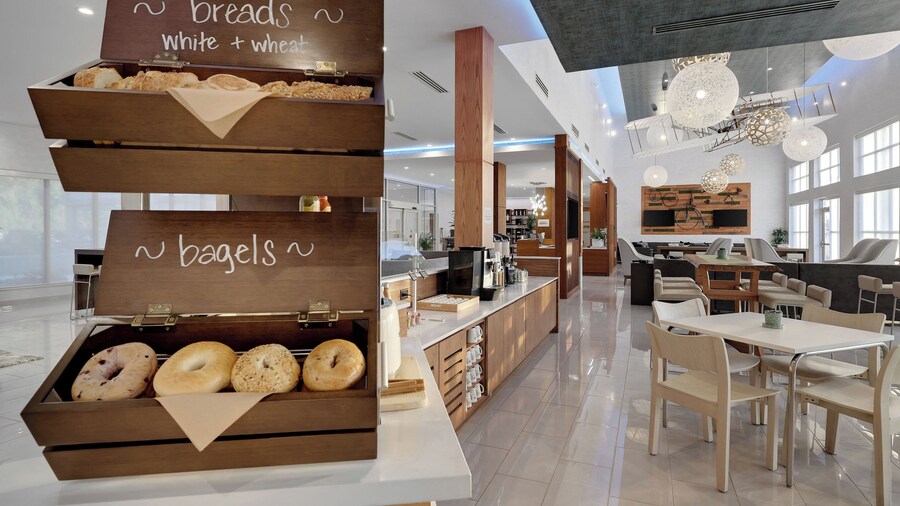 Element New York Wood Ridge