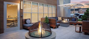 Element New York Wood Ridge