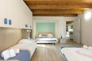 Room - Residenze Lariane Fiordaliso Apartment (Colico Piano)